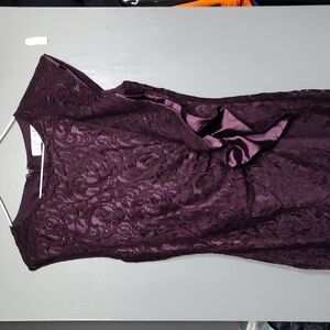 Tahari Arthur S levine Lace full length evening dress size 8